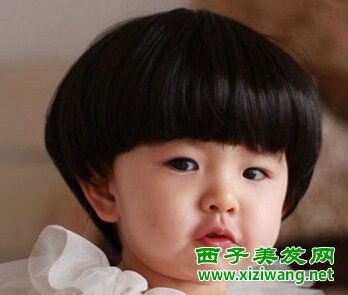 小女孩子短发剪发视频教程全集_小女生剪短发视频教程_自己给小女孩剪短发视频教程